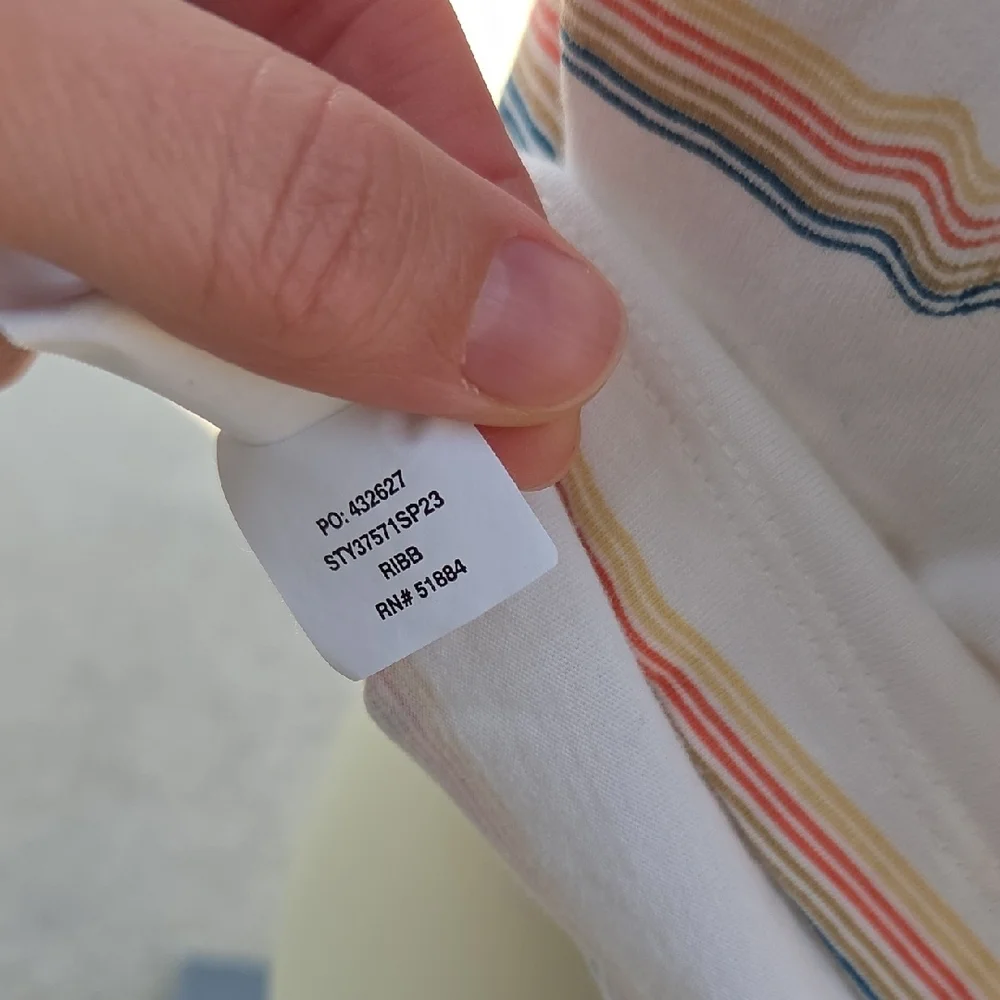 Patagonia Ridge Rise Tank Like New - Picture 7 of 7